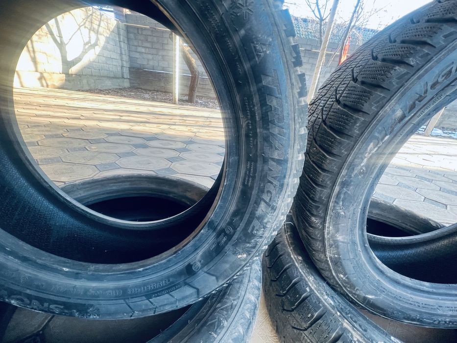 Тойота 50 балоны жағдайы жақсы 2 ай жүрілген