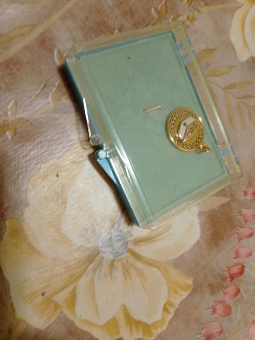 10-каратова златна висулка DOW CHEMICAL награда за служба