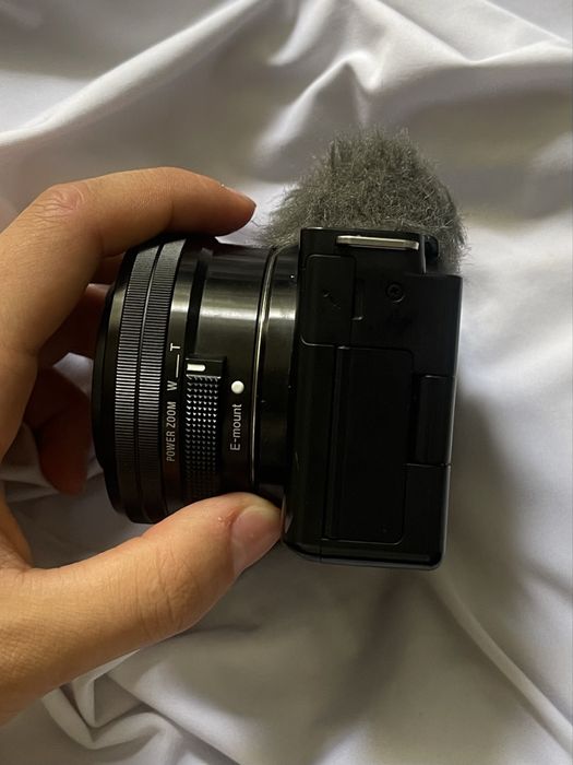 Камера Sony ZV E10