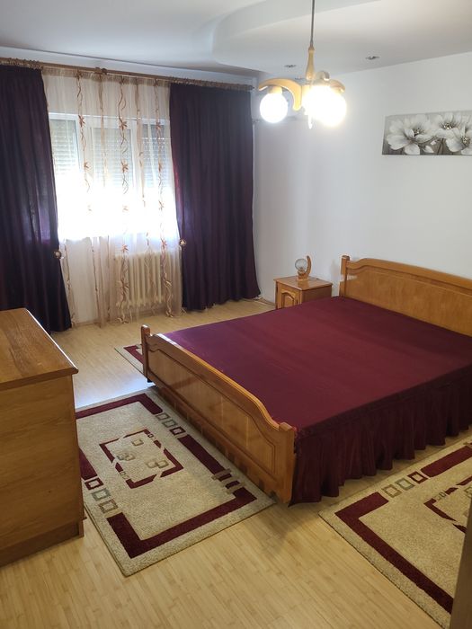 Apartament de inchiriat