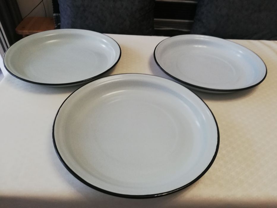 Блюдо эмалированные советское