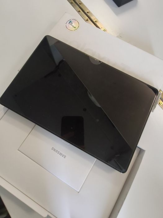 Продам планшет galaxy tab a9+ 5g 4/64