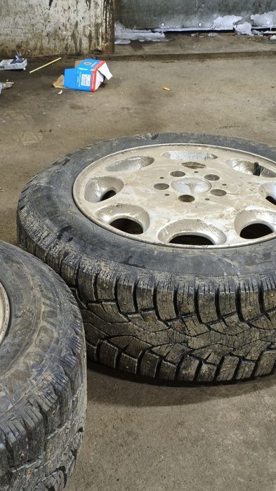 Продам диски и шины шипы
