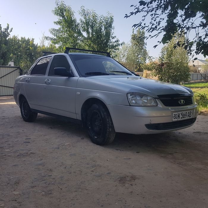 Lada Priora sedan 2170