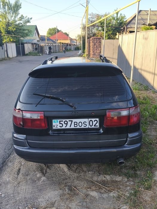 Tayota caldina 2 литр