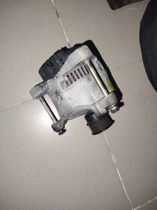 Генератор на БМВ М-40