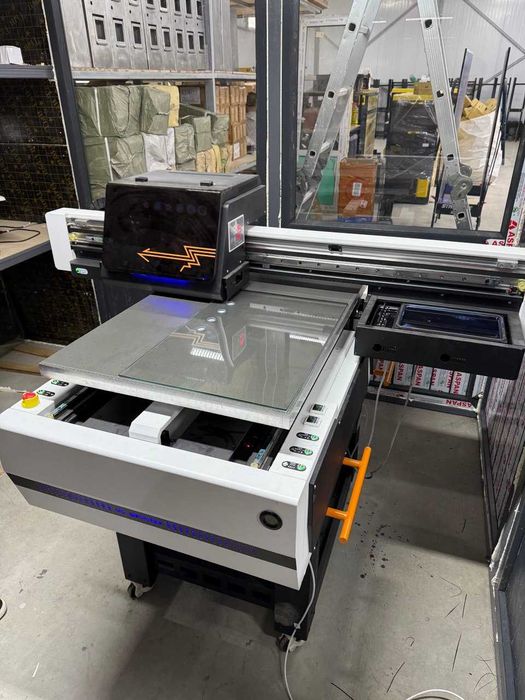 Широкоформатный УФ принтер! Горизонтальный принтер