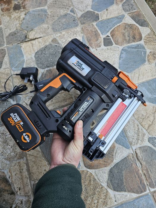 Pistol Cuie WORX  nitro Force