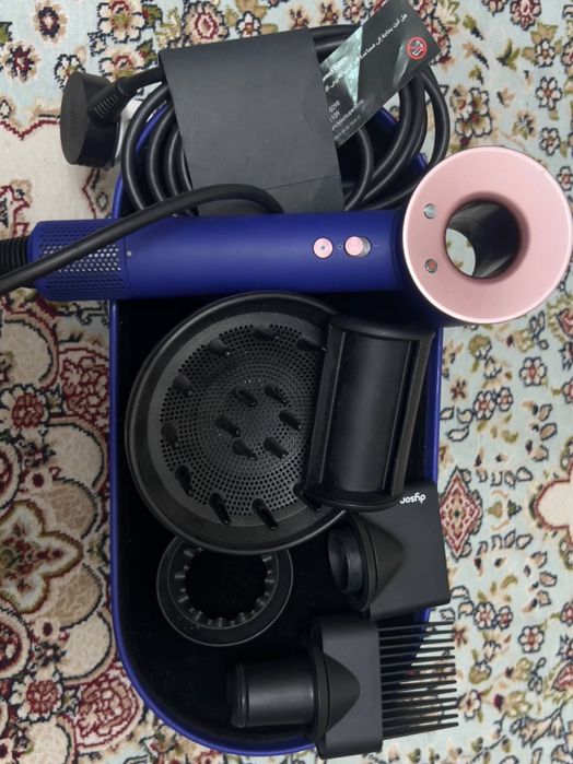 Продается Dyson.