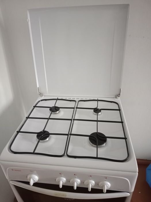Газовая плита   б/у