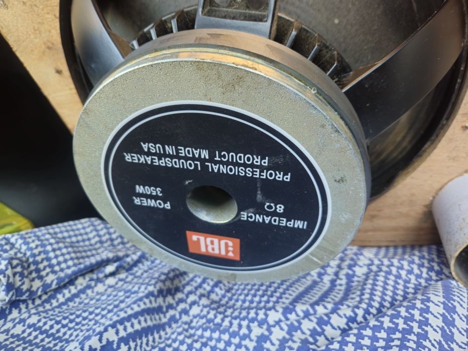 Концертный динамик JBL