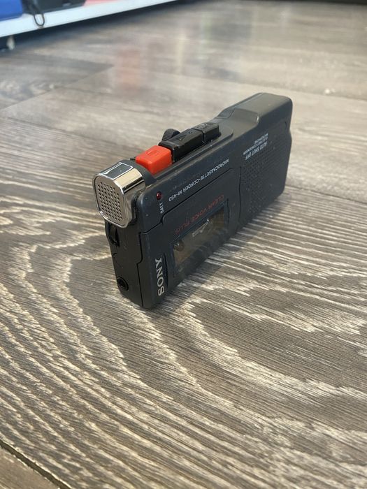 Sony M-450 Microcassette Recorder