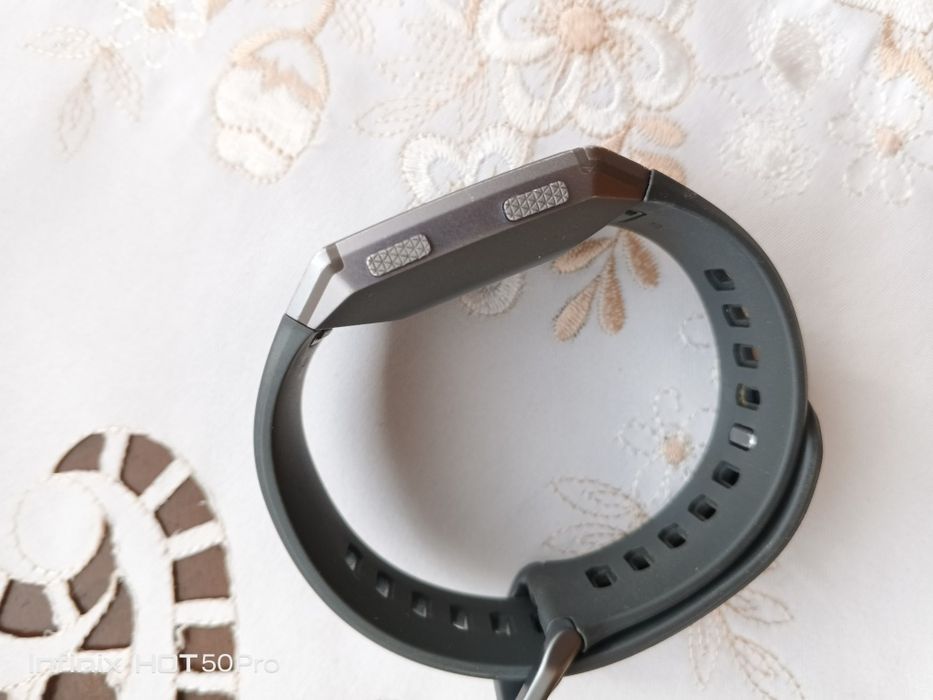 Fitbit Ionic ca nou