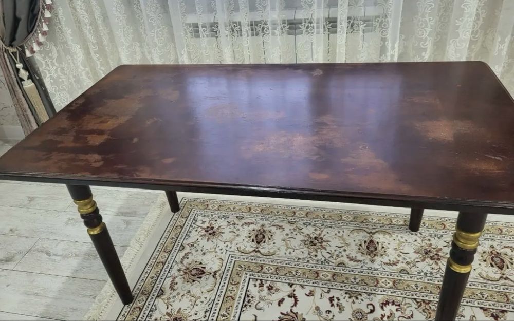 Продам кухонный стол 1,5х80