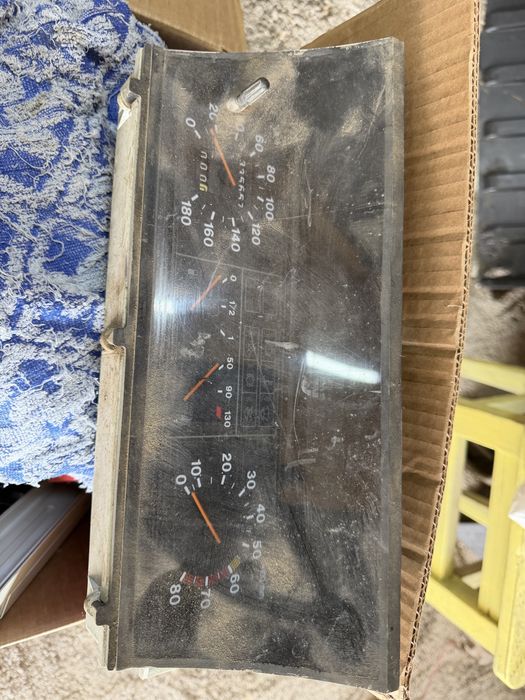 Фары ваз в хорошем состояний 99 09