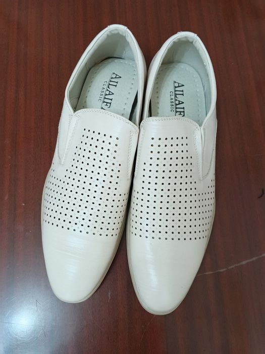 Продам мужскую обувь