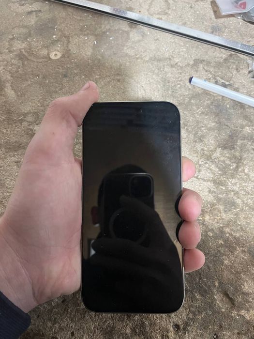 iphone 15 pro natural TITAN 90% yomkst 411 sikil idial