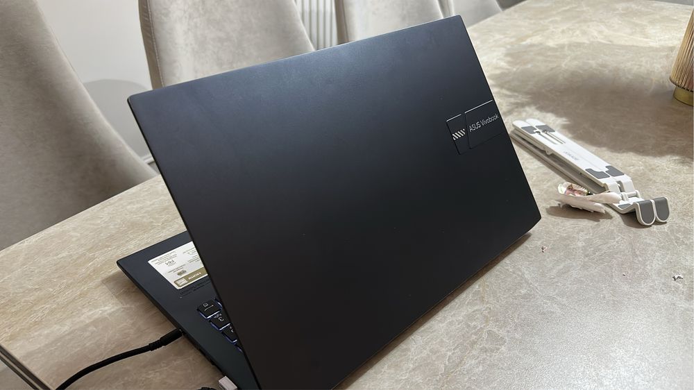 Asus Vivobook pro 15