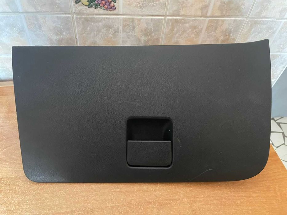 Бардачок на Шевроле Авео