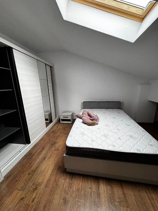 In vanzare apartament mobilat