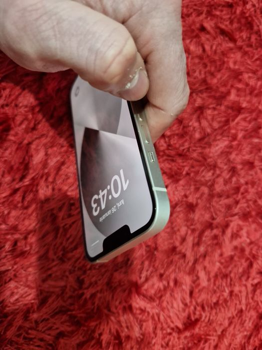 -Iphone 13,Silver, 128Gb, 8Ram, stare foarte buna, bat-89%, doar telef