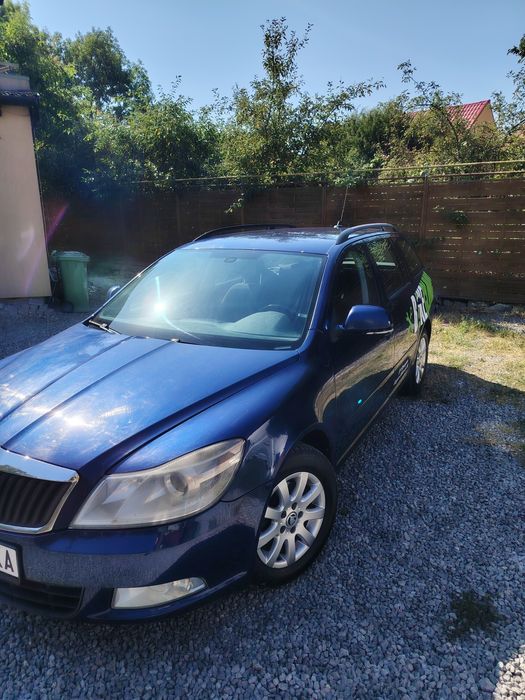 SKODA Octavia 2011 — imagine 2