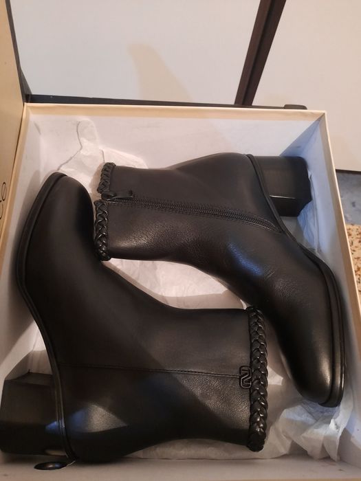 Женские осенние сапоги