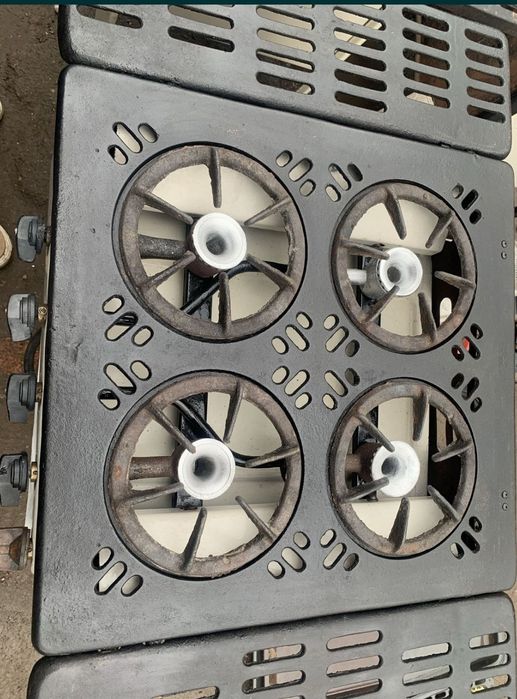 Oshxona buyumlari arzonro bervoraman
Gaz plita ishlashga tayyor, tayyo