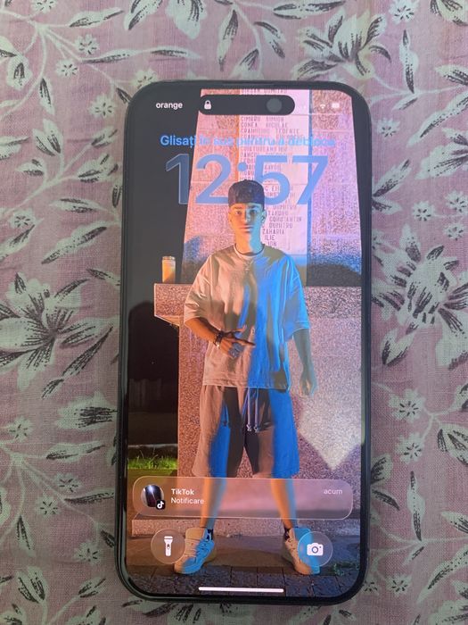 Vand iphone 15 pro 83 bateria super pret