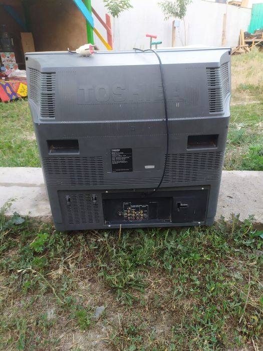 Телевизор бу тошива