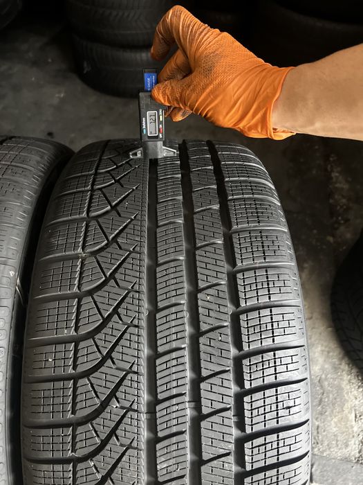 4 anvelope iarna ca NOI 275/40/19 + 245/45/19 * , Bmw X3 , Seria 7 ,5 GT , Pirelli , DOT 2025 , 7.2 mm