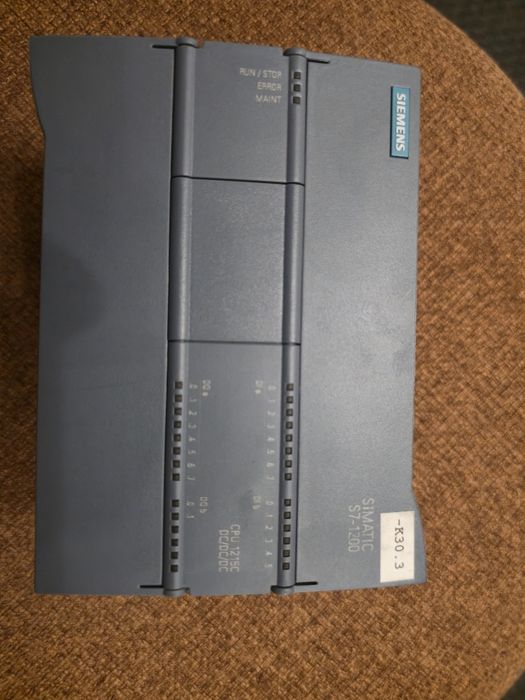PLC S7-1215 DC/DC/DC 6ES7 215-1AG40-0XB0