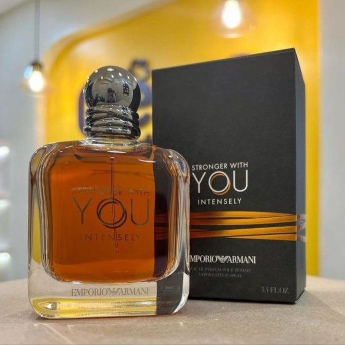 Parfum Armani Stronger with You Intensely