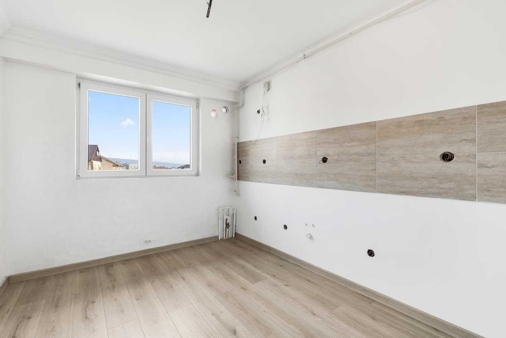 Apartament 3 camere confort 1 decomandat, Berca