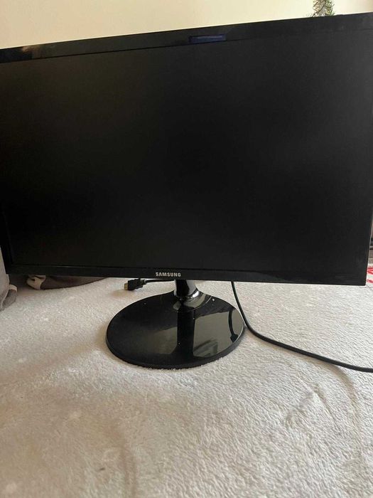 Calculator + monitor