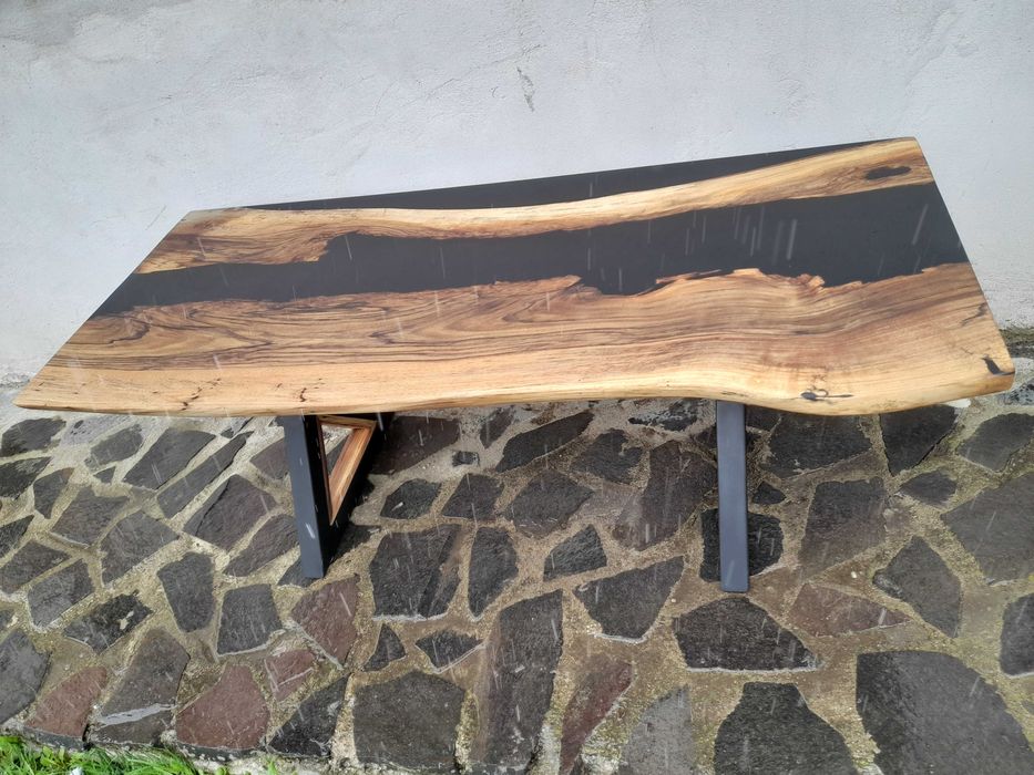 Blat  cafea nuc cu rășină epoxidică 120x50x3,5 la pretul de 2000 lei .