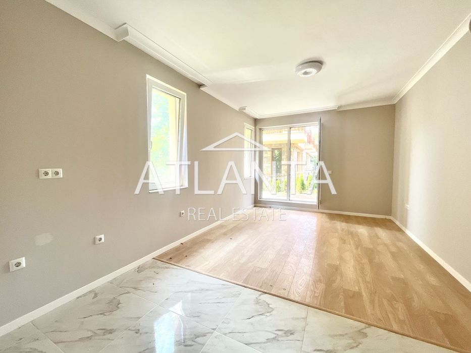 Продава се Двустаен апартамент в к.к. Св.Св. Константин и Елена - 62 кв.м за 2429 €/кв.м - Снимка #1