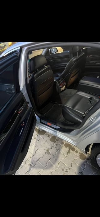 Bmw 750Ld x drive 381cp euro6 4 butoane soft close (cititi anuntul )