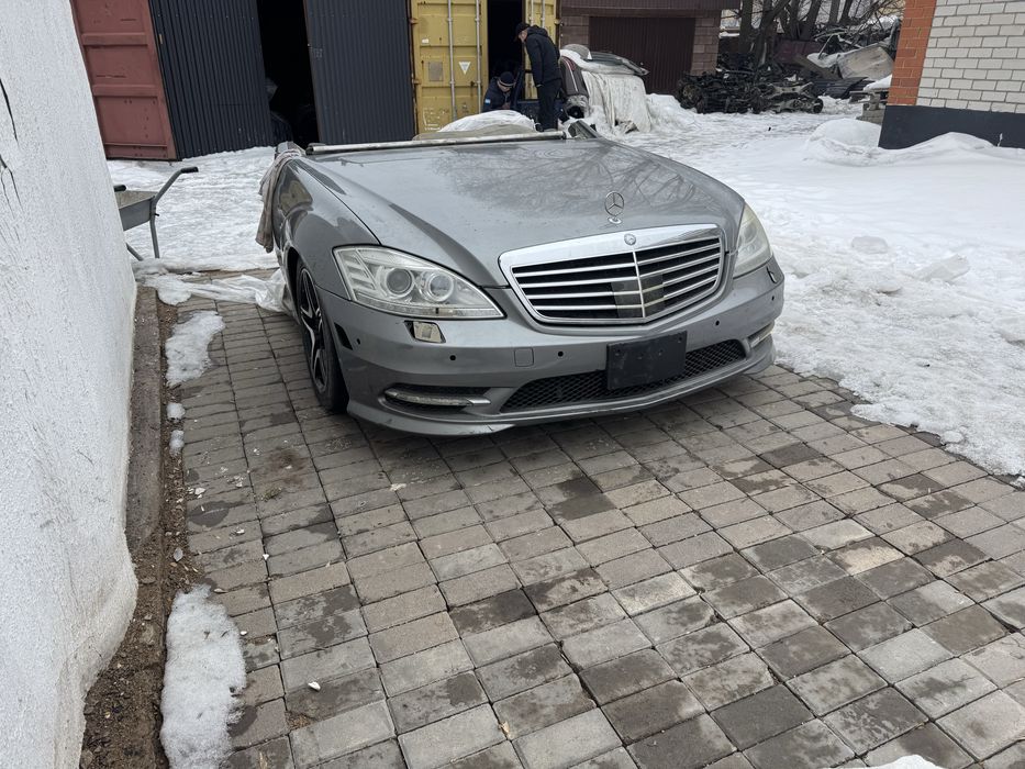 Авто разбор Мерседес S221