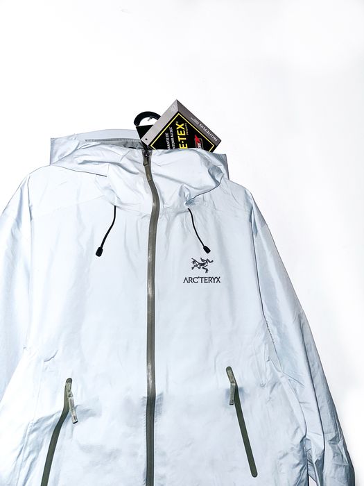 Оригинално Arcteryx Beta LT Gore-tex яке, ново