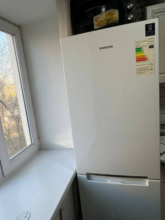 Продам трехкомнатную квартиру