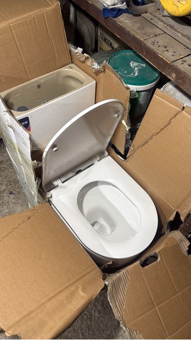 унитаз от фирмы EBM,литый