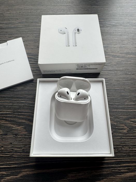 Оригинални слушалки Apple Airpods 2