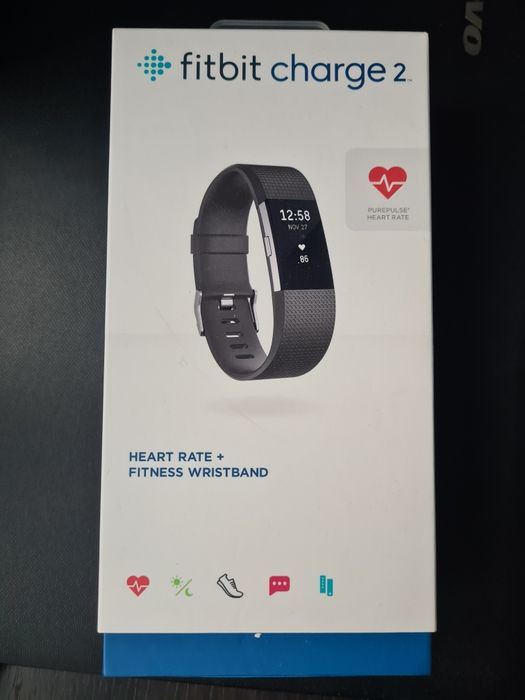 Vand Fitbit charge 2 full box