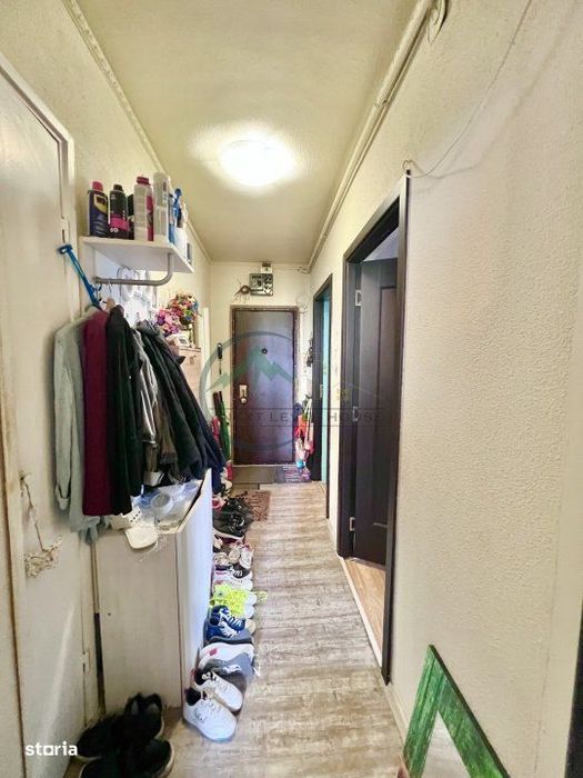 Apartament 3 camere, Astra