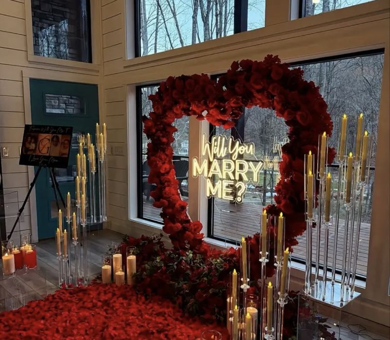 merry me. предложение руки и сердце. выходи за меня замуж.