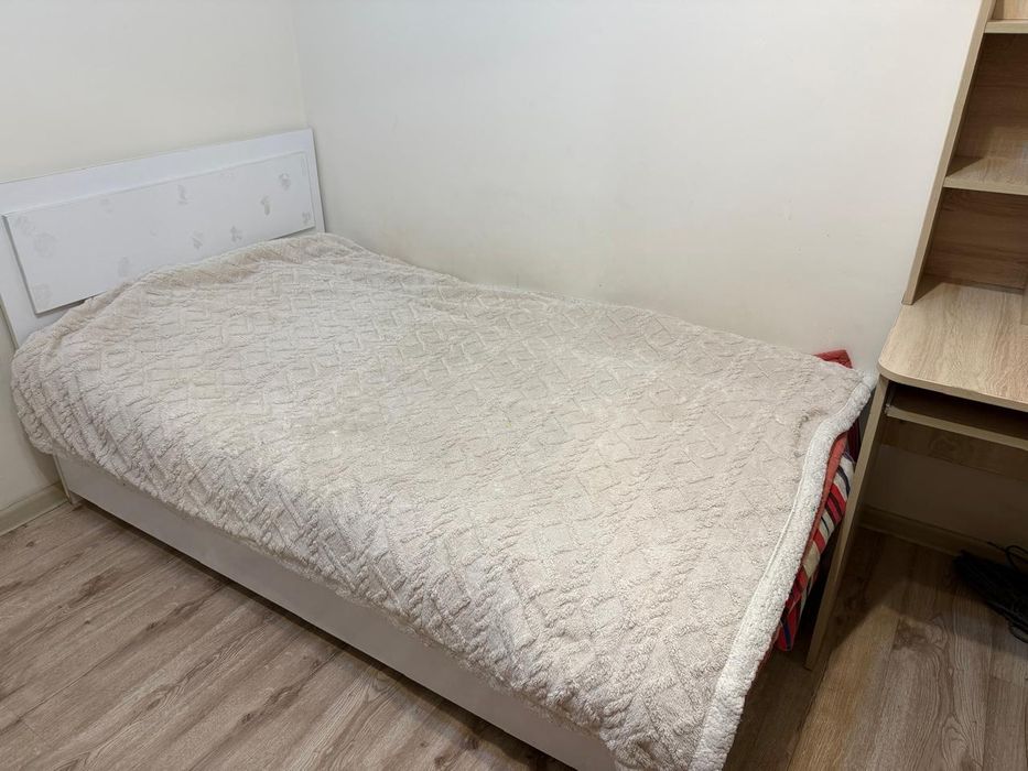 Продам диван и кровать