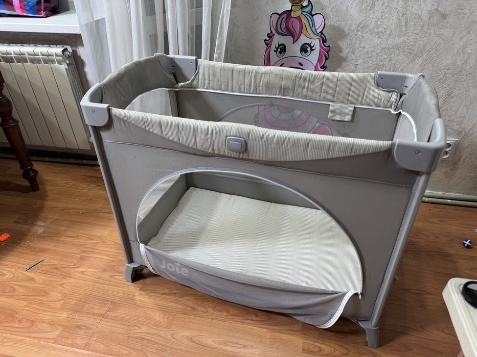 Детский манеж-кроватка