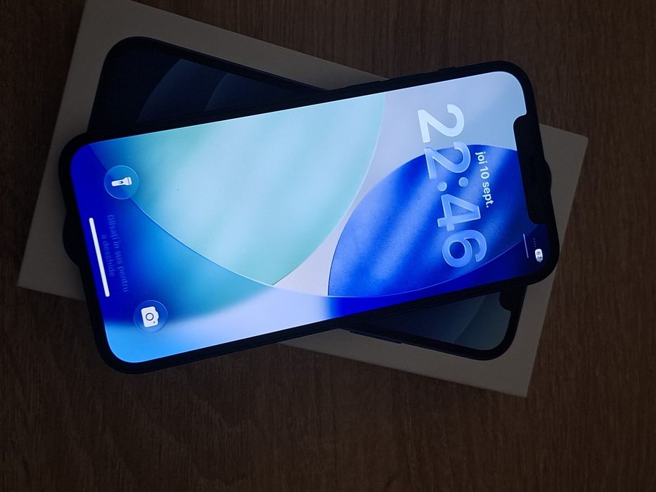 IPhone 12  128GB Memorie interna