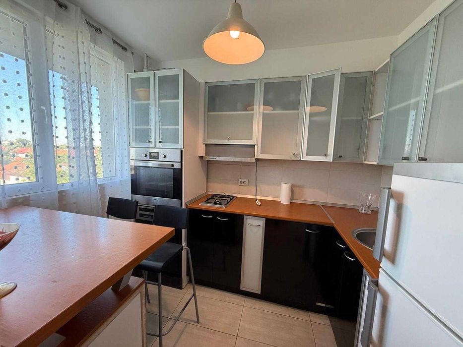 Proprietar – 2 camere Domenii / 1 Mai, 54 mp, balcon închis, AC, vedere panoramică